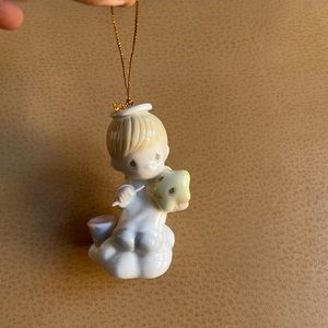 Precious moments vintage xmas ornamnet